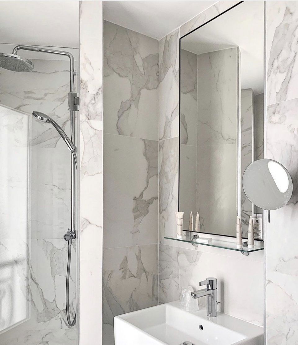 CALACATTA MARBLE COLLECTION
